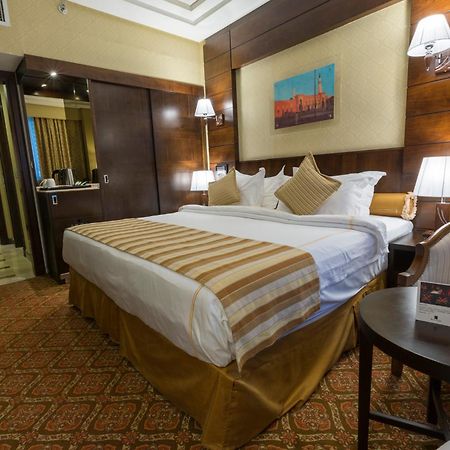 אל-מדינה Ruve Al Madinah Hotel מראה חיצוני תמונה